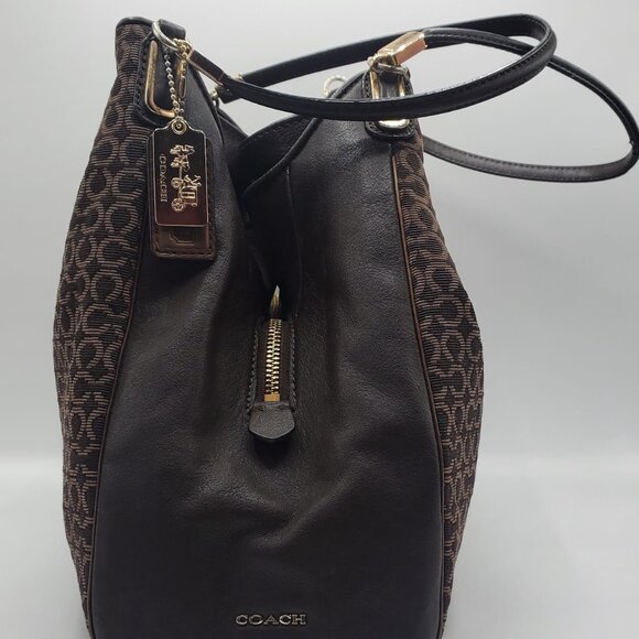 Women's Hallie Signature C fabric and Leather Shoulder Bag - Picture 2 of 11